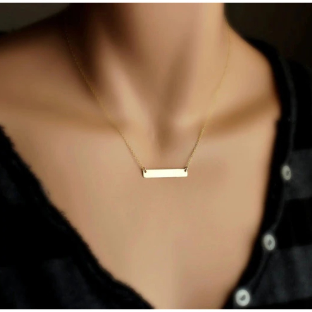 Kim K Minimalist Gold Bar Chic Simple Necklace - Picture 7 of 7